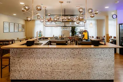 Ein Restaurant oder anderes Speiselokal in der Unterkunft Moods Hotel Dortmund