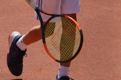 Tennis und/oder Squash in der Unterkunft FeWo Clemens - Wohnküche + 2 Schlafräume + Bad + Terrasse oder in der Nähe
