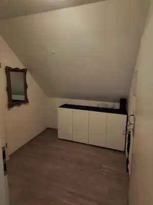Grundriss der Unterkunft Dachgeschosswohnung mit Klimaanlage in bester Lage