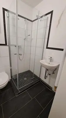 Ein Badezimmer in der Unterkunft Wohnung am Krankenhaus, Ruhr, Wasserbhf.