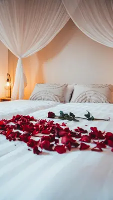 Ein Bett oder Betten in einem Zimmer der Unterkunft Love Cottage mit Whirlpool