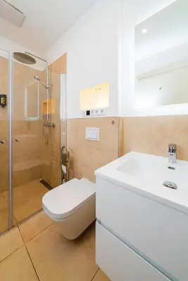 Ein Badezimmer in der Unterkunft City Rooms Dortmund