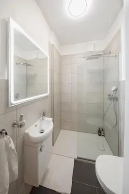 Ein Badezimmer in der Unterkunft JayBnB - Modern eingerichtetes Apartment zentral in Dortmund