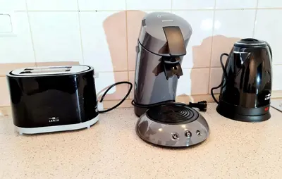 Kaffee-/Teezubehör in der Unterkunft ELENA flat Sonnenblumen Duisburg Zentrum
