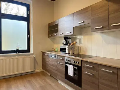 Küche/Küchenzeile in der Unterkunft Duisburg - 2 Schlafzimmer Monteurwohnung - Vollausgestattete Küche - WIFI