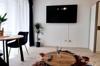 TV/Unterhaltungsangebot in der Unterkunft Schönes Apartment in Erkrath, Nähe Düsseldorf