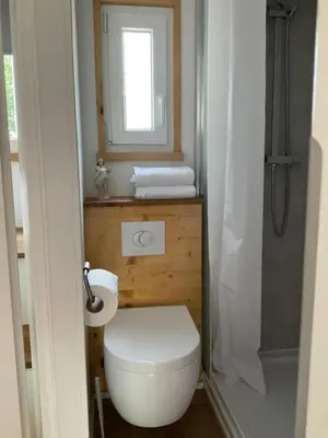 Ein Badezimmer in der Unterkunft Tiny House Ruhr im PIER9 Tiny House Hotel