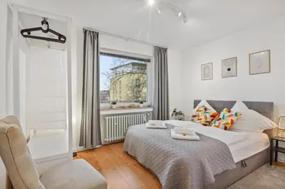 Ein Bett oder Betten in einem Zimmer der Unterkunft 3 Zimmer, 68qm, Parkplatz, Messe DUS, Logport, Duisport