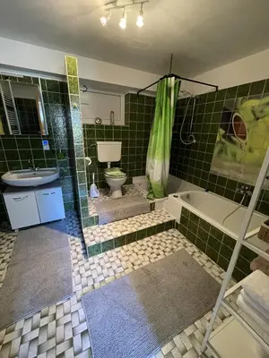 Ein Badezimmer in der Unterkunft Apartment Isenbügel / Essen-Kettwig