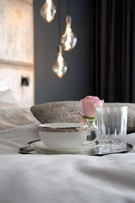 Ein Bett oder Betten in einem Zimmer der Unterkunft THE NEWSHA SIGNATURE HOME