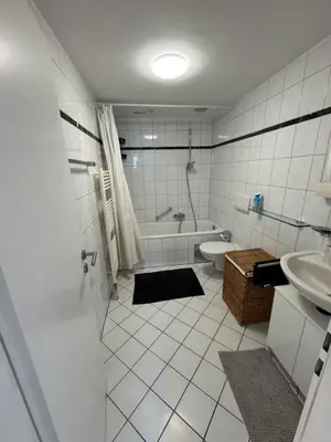 Ein Badezimmer in der Unterkunft KaiserLoft Zentral Nähe Messe