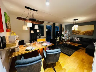 Ein Sitzbereich in der Unterkunft stilvoll-mit Balkon- zentral - Netflix-Nespresso
