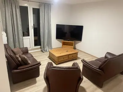 TV/Unterhaltungsangebot in der Unterkunft Große Apartment mit kostenlosen Parkplätze AVD 2