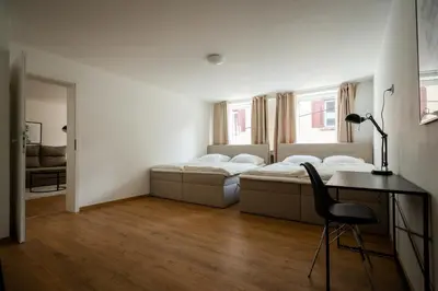 Ein Bett oder Betten in einem Zimmer der Unterkunft Old Town Apartment 2 rooms/baths