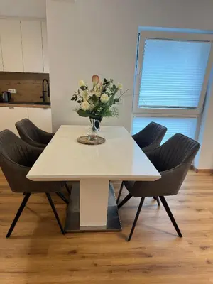 Ein Sitzbereich in der Unterkunft Villa Hilden