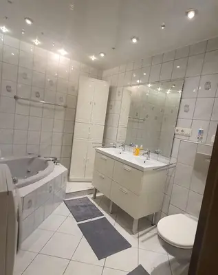 Ein Badezimmer in der Unterkunft Samad Wohnen