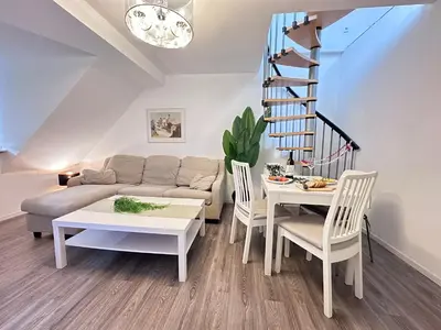 Ein Sitzbereich in der Unterkunft Modern Central Apartments near Hbf & Messe Essen