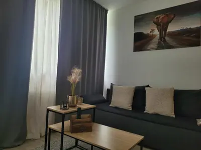 Ein Sitzbereich in der Unterkunft Stilvolle Wohnung in Wuppertal inkl. Kaffee & Tee