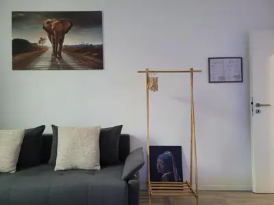 Ein Sitzbereich in der Unterkunft Stilvolle Wohnung in Wuppertal inkl. Kaffee & Tee