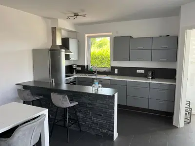 Küche/Küchenzeile in der Unterkunft Luxuswohnung direkt am Phönixsee
