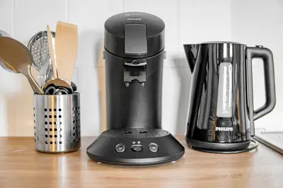 Kaffee-/Teezubehör in der Unterkunft HOMEFY - Studio Sky