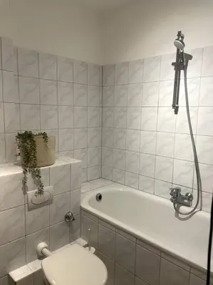 Ein Badezimmer in der Unterkunft Zentral wohnen in ruhiger Lage! MA2R