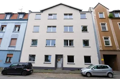 Das Gebäude in dem sich die Ferienwohnung befindet