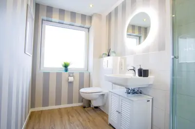 Ein Badezimmer in der Unterkunft HOMEFY - Come Together Apartment