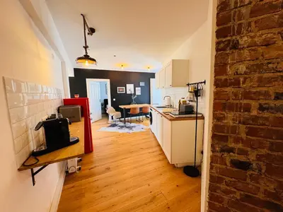 Küche/Küchenzeile in der Unterkunft Klassen Stay - Design Apartments - Zentral und 4km zur Messe