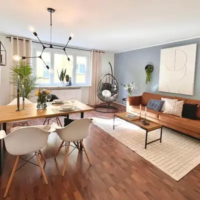SABE APARTMENT: BALCONY + FREE PARKING + NETFLIX