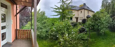 Ein Garten an der Unterkunft HEIDEWAY KOMPLETTE Wohnung FREI Parken TOP Anbindung A46