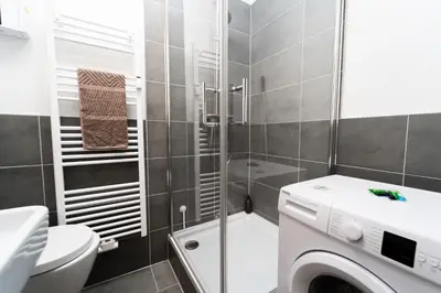 Ein Badezimmer in der Unterkunft Stadtwohnung Helene in Messenähe