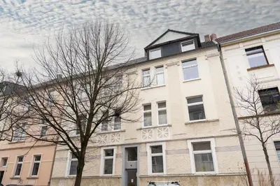 Das Gebäude in dem sich die Ferienwohnung befindet
