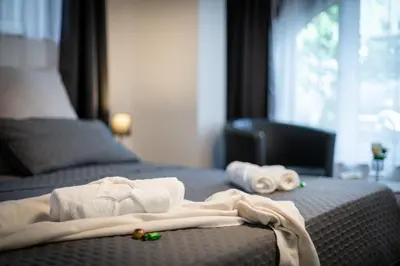 Ein Bett oder Betten in einem Zimmer der Unterkunft MOLA Apartments-Ferienwohnung für 5 Personen-separater Eingang-Gratis Parkplatz-Terrasse-Grill-Highspeed WLAN-auch für Langzeit geeignet