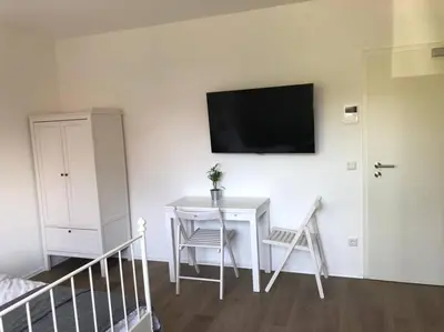 TV/Unterhaltungsangebot in der Unterkunft Mini Appartement Messezimmer Nähe Düsseldorf, Appartement 25 qm Hilden